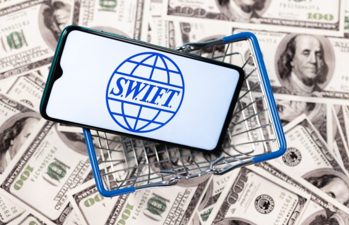 SWIFT、2025年にデジタル資産・通貨取引の実証実験──デファクトをめぐる動きが激化